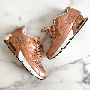 Nike Rose Gold Bronze Airmax Sneakers Kids Youth Size 6.5/Women’s Size 8